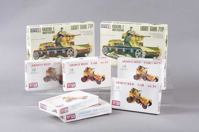 Appraisal: Lot of Polish th scale kits representing armored cars together