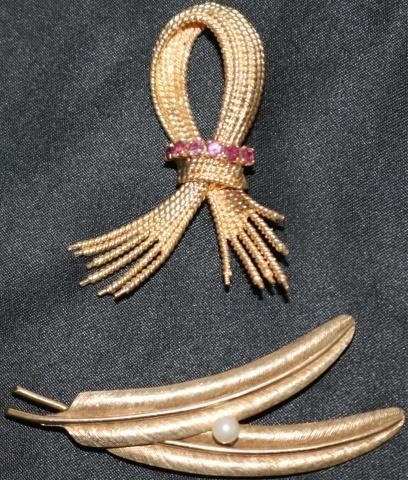 Appraisal: TWO TH CENTURY FASHION BROOCH PINS TO INCLUDEONE WREATH STYLE