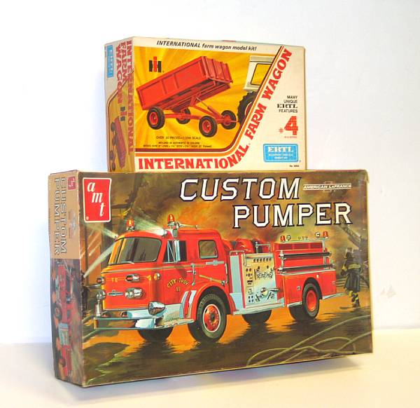 Appraisal: Plastic model truck kits Lot of assorted th scale model