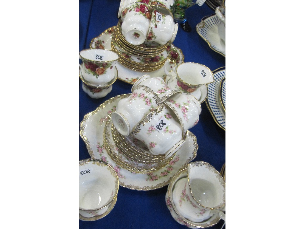 Appraisal: Royal Albert Old Country Roses six setting teaset and Royal