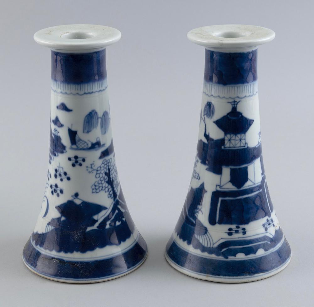 Appraisal: PAIR OF CHINESE EXPORT BLUE AND WHITE PORCELAIN CANDLESTICKS EARLY