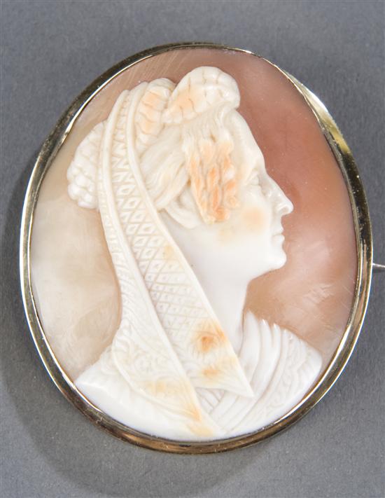 Appraisal: Antique Italian handcarved shell cameo brooch Cameo depicts a woman