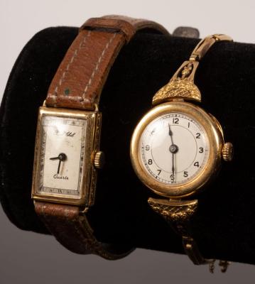 Appraisal: A lady's K yellow gold cocktail watch the dial with