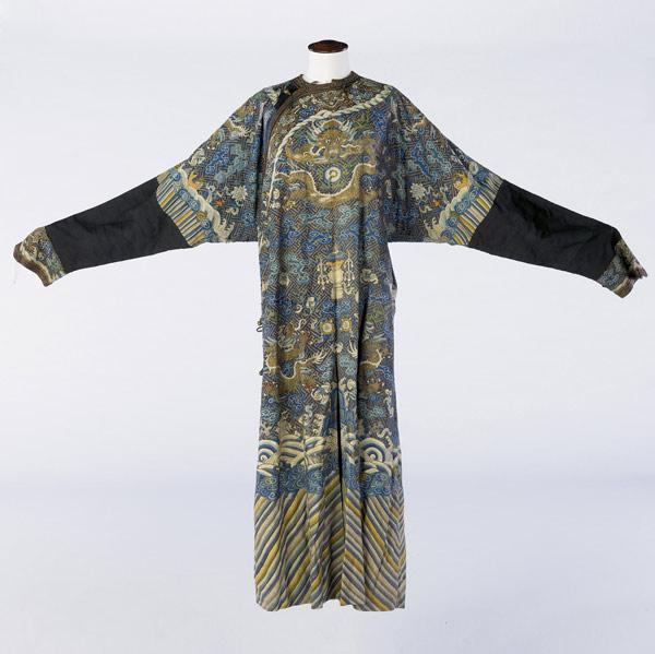 Appraisal: KO-SSU CHINESE ROBE With eight dragon decoration th C Tears