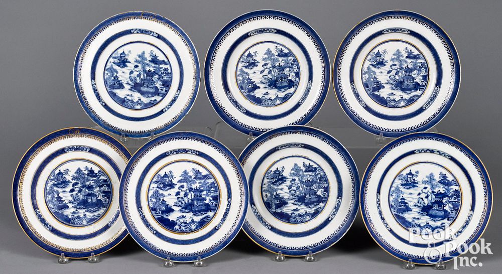 Appraisal: Chinese export Nanking porcelain th c Chinese export Nanking porcelain