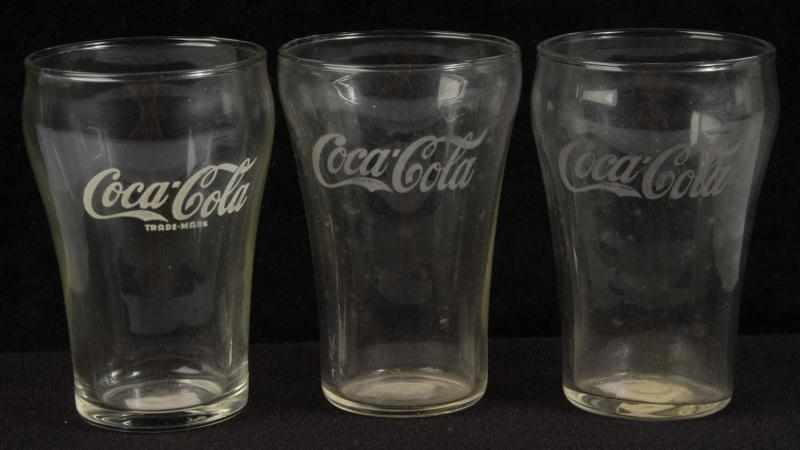 Appraisal: Lot of Coca-Cola Glasses Description s to s Bell-shaped and