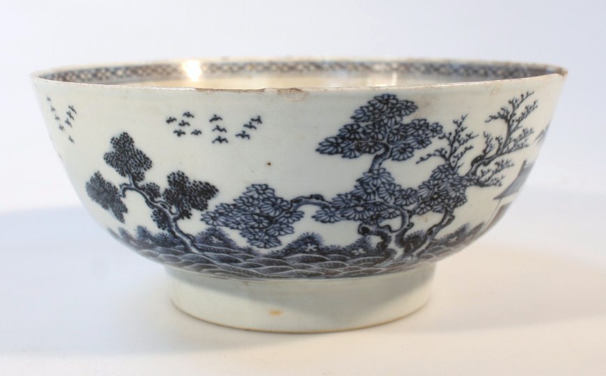 Appraisal: A porcelain blue and white bowl the circular body with