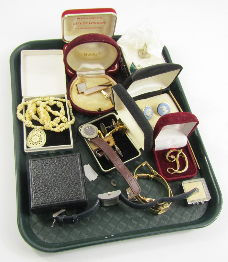 Appraisal: Silver and costume jewellery including pairs of gentleman's silver cuff