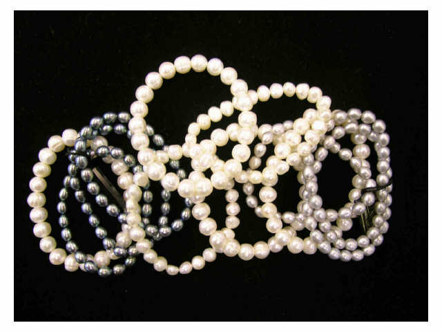 Appraisal: Six Honora and six white pearl stretch bracelets