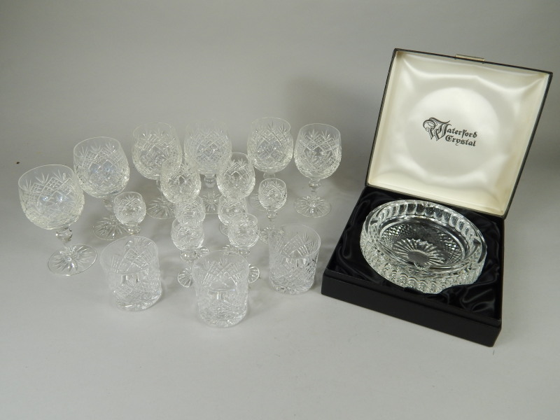 Appraisal: Various items of modern glass to include a Waterford Crystal