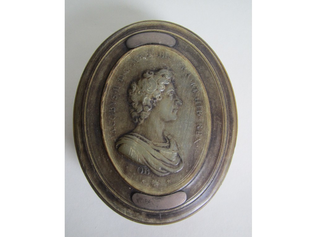 Appraisal: A Charles II commemorative horn box the horn cover moulded