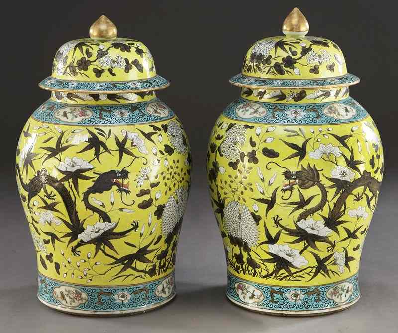 Appraisal: Pr large Chinese Qing Da Ya Zhai style porcelainginger jars