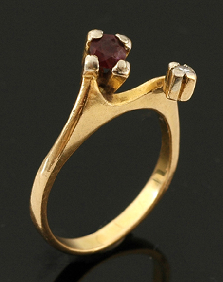 Appraisal: CT GOLD RUBY AND DIAMOND RING