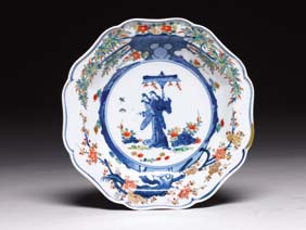 Appraisal: ANTIQUE KAKIEMON PORCELAIN DISH Beautifully detailed in underglaze blue and