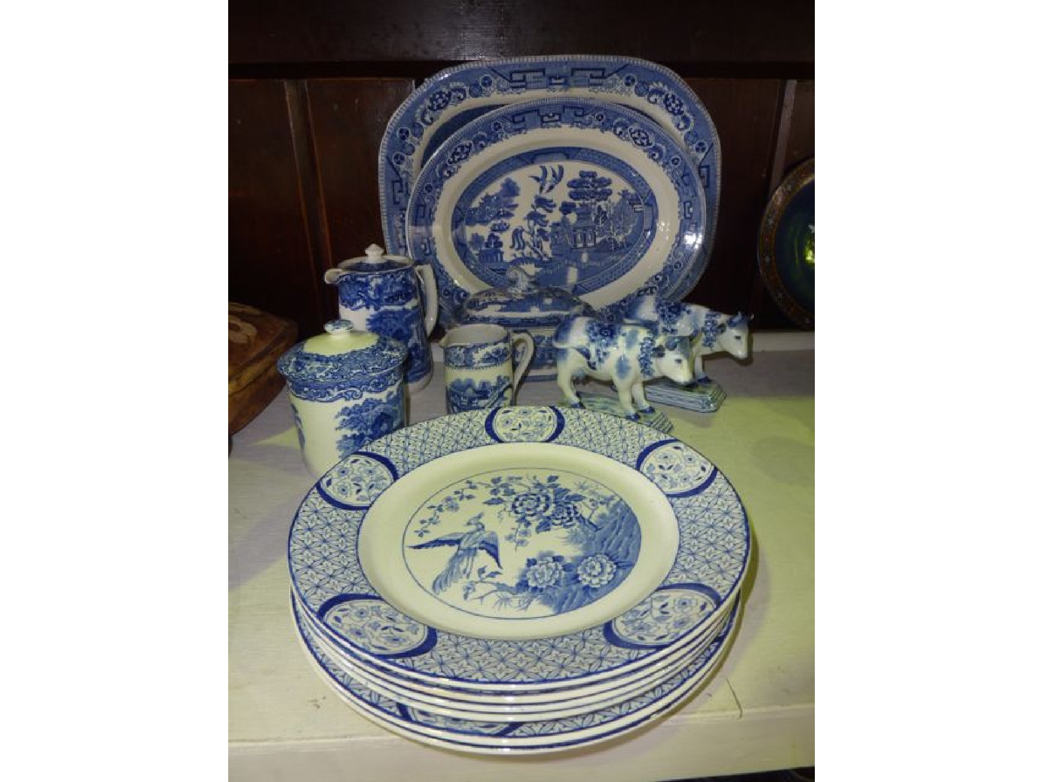 Appraisal: A quantity of blue and white printed ceramics including two