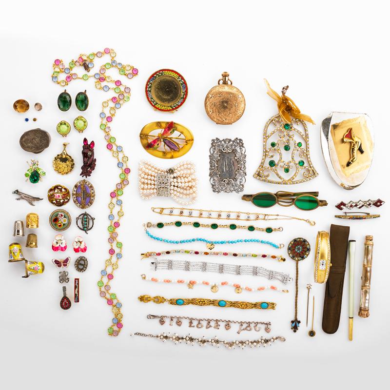 Appraisal: COLLECTION OF COSTUME JEWELRY AND ACCESSORIES Condition Report