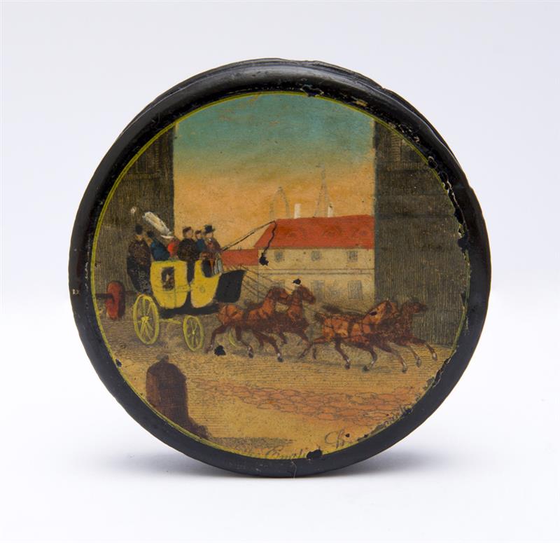 Appraisal: VICTORIAN PAPIER M CH CIRCULAR PATCH BOX Depicting a horse-drawn