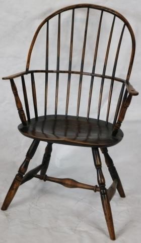 Appraisal: TH C AMERICAN SACK-BACK WINDSOR ARM CHAIRWITH TURNED SPLAY LEGS