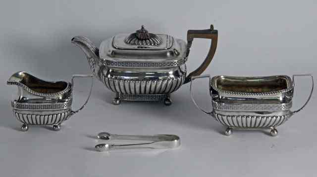 Appraisal: A George III silver tea set T J Guest and