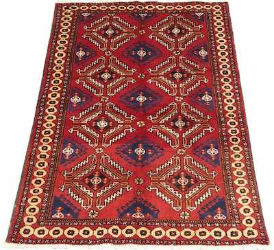 Appraisal: A Persian Tabriz Rug Apprx '- x '- Low wool