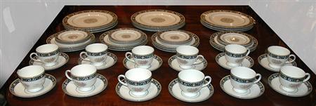 Appraisal: Wedgwood Porcelain Dinner Service Estimate nbsp nbsp nbsp - nbsp