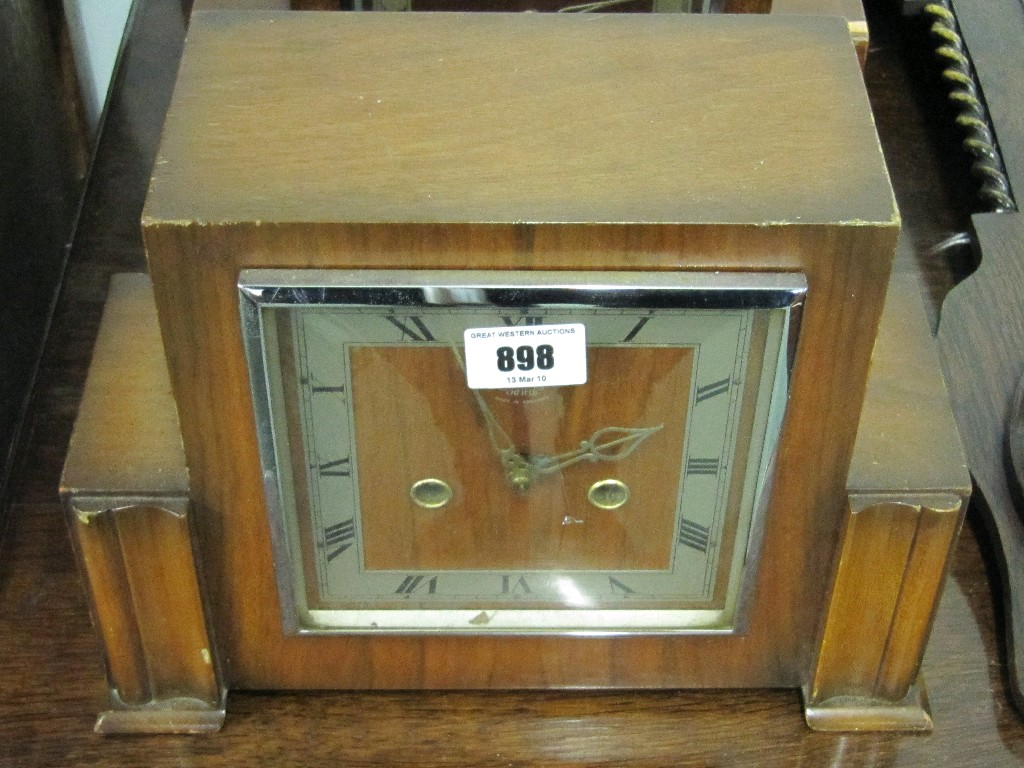 Appraisal: Art Deco style mantle clock