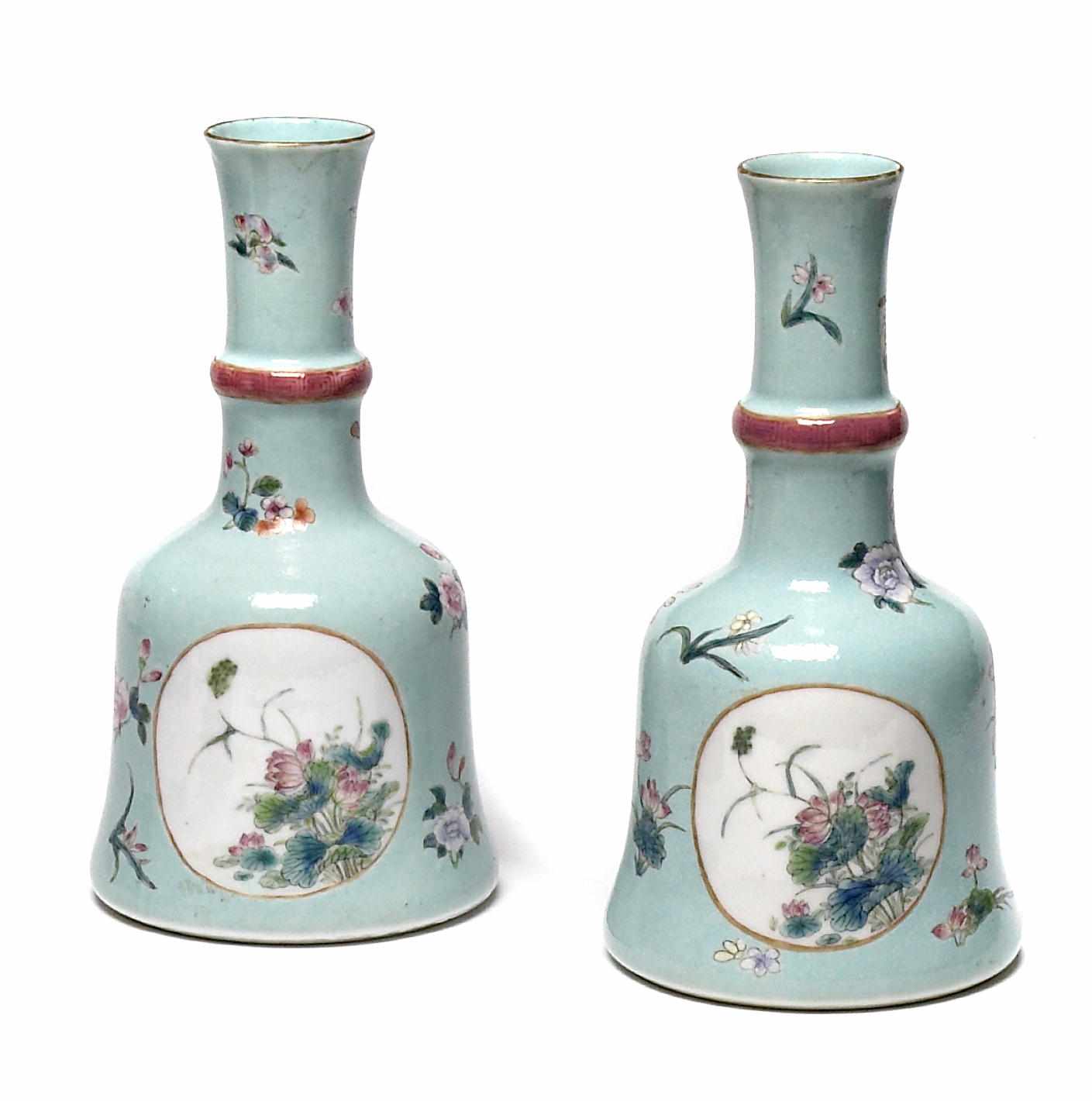 Appraisal: A pair of Chinese turquoise ground mallet form vases Republic