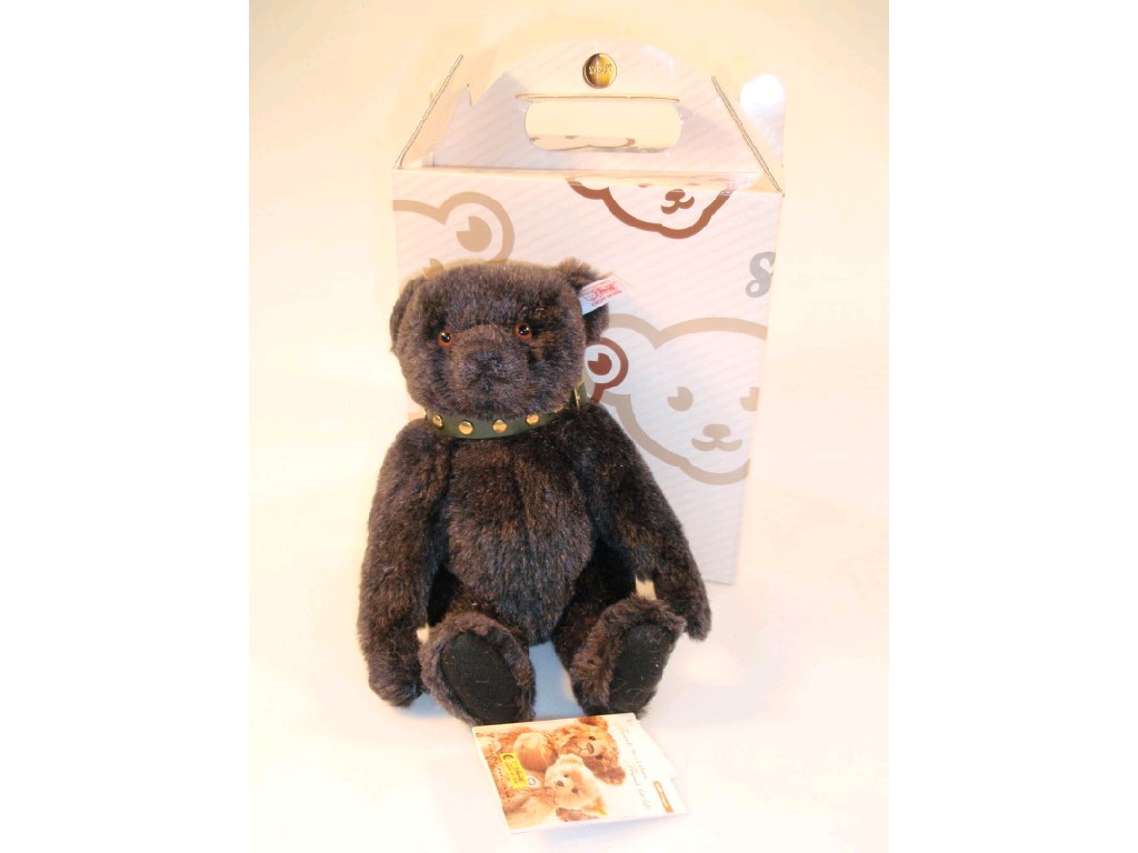 Appraisal: A modern Steiff black bear boxed