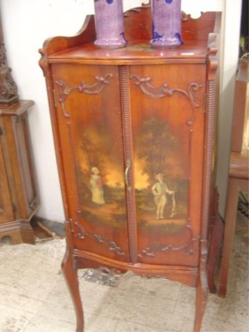 Appraisal: DECORATIVE MAHOGANY MUSIC CABINET