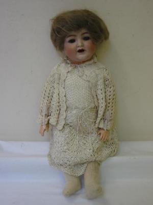 Appraisal: A Simon Halbig K R bisque head doll with blue