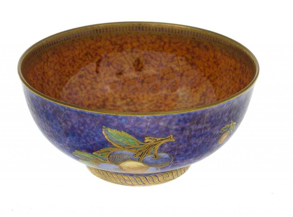 Appraisal: A WEDGWOOD FRUIT LUSTRE BOWL DESIGNED BY DAISY MAKEIG-JONES with