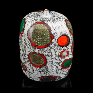 Appraisal: YOICHI OHIRA Cosmos vase YOICHI OHIRA b Cosmos vase Murano