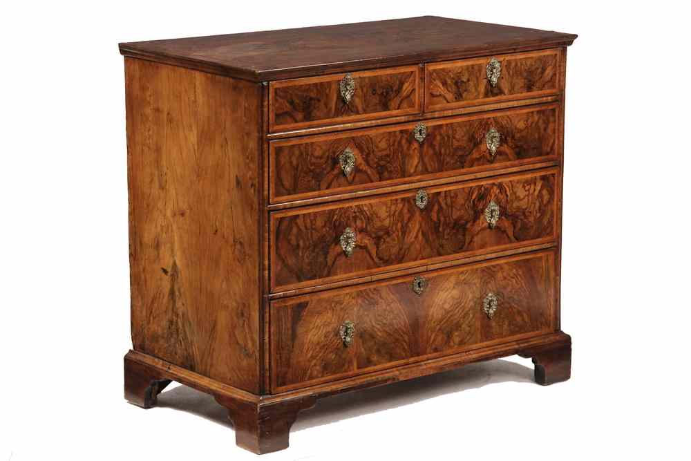 Appraisal: CHEST OF DRAWERS - George II Walnut Chest veneered with