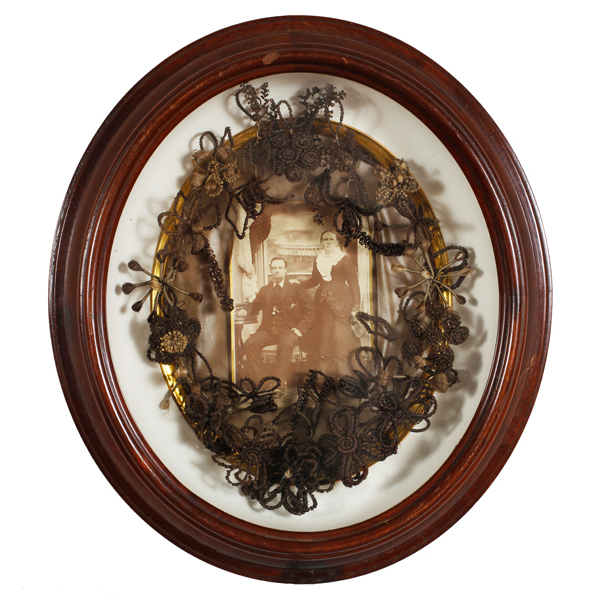 Appraisal: Victorian memorial floral hair wreath in oval shadowbox frame H