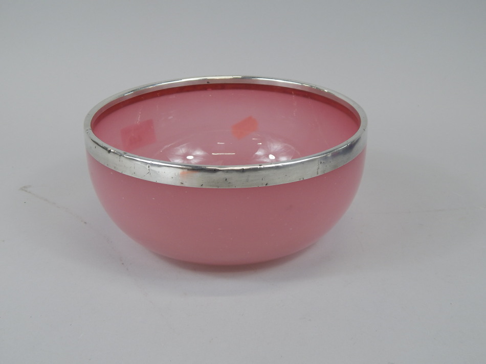 Appraisal: A pink Scottish style art glass bowl with silver collar