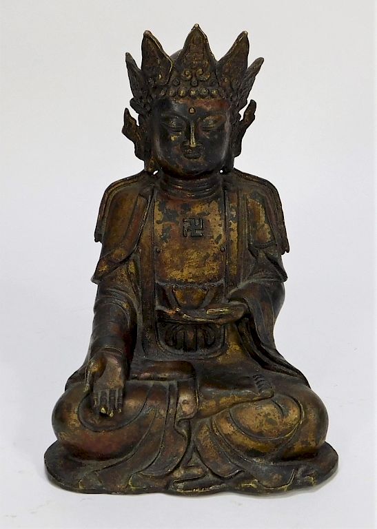 Appraisal: Chinese Qing Dynasty Gilt Bronze Buddha Statue China Qing Dynasty