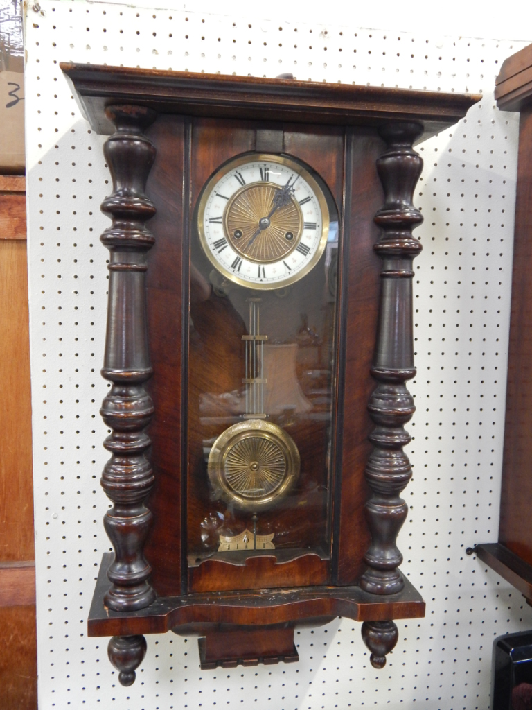 Appraisal: An American late thC mahogany and pine wall clock circular