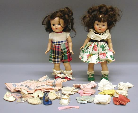 Appraisal: Lot of HP Sandra Sue dolls accessories Brunettes and a