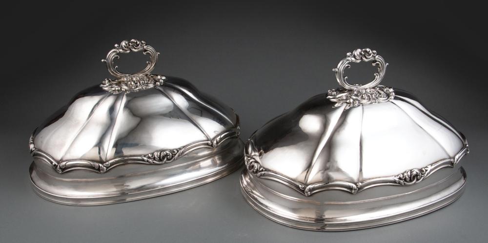 Appraisal: Pair of Old Sheffield Plate Meat Domes double sunburst mark