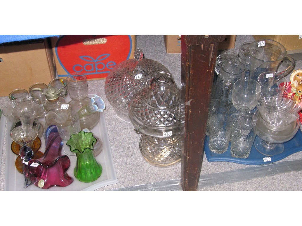 Appraisal: Lot comprising two trays of assorted glasswares and a cut