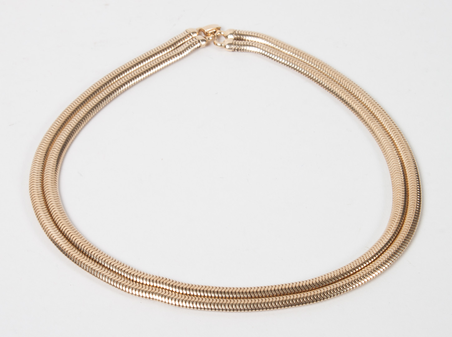 Appraisal: Forstner K gold snake chain necklace in L grams