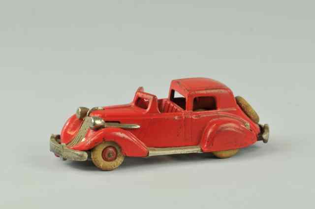 Appraisal: HUBLEY STUDEBAKER TOWN CAR Cast iron done in red overall