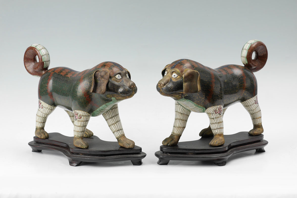 Appraisal: PAIR TH CENTURY CHINESE CLOISONNE FIGURAL DOGS Well executed cloisonne