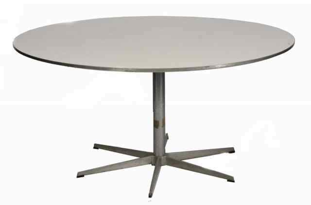 Appraisal: ARNE JACOBSEN - for Fritz Hansen a circular dining table