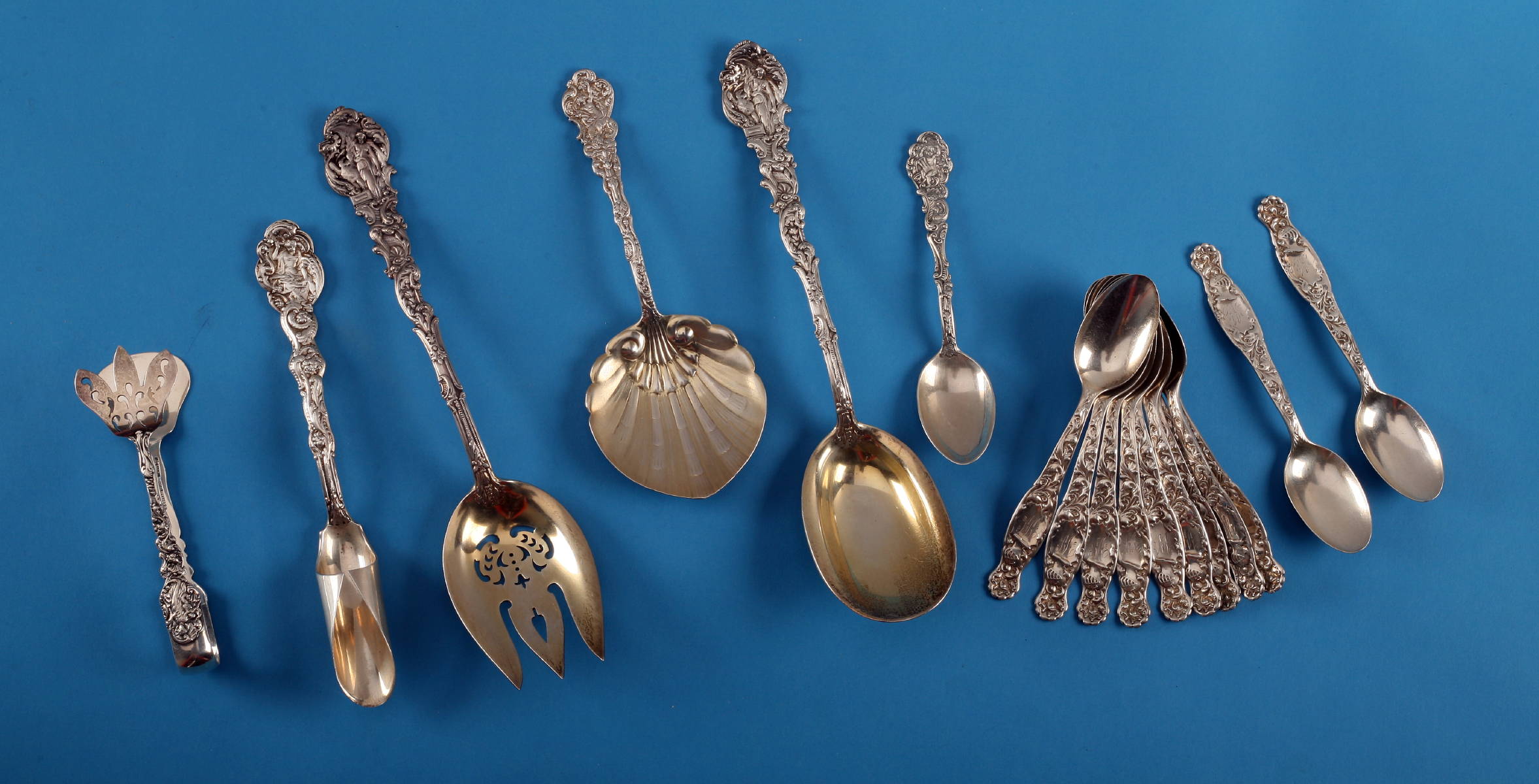 Appraisal: GROUP OF AMERICAN SILVER quot VERSAILLES quot PATTERN FLATWARE GORHAM