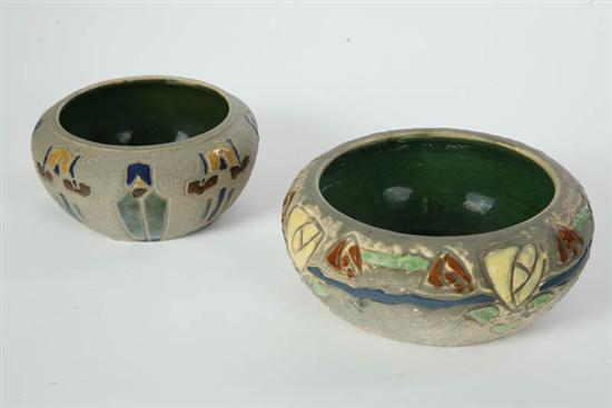 Appraisal: TWO ART POTTERY BOWLS Both Roseville Mostique d d