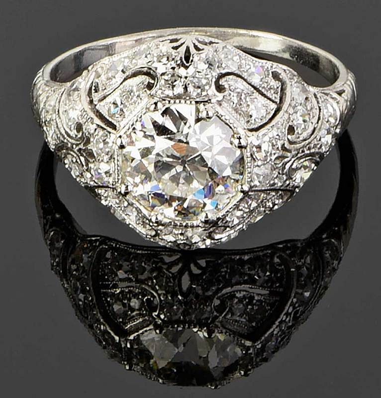 Appraisal: Antique Platinum ct Diamond Ring center old European cut diamond