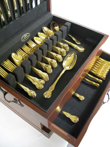 Appraisal: TOWLE PIECE STERLING SILVER FLATWARE SET Old Master pattern overlaid