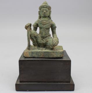 Appraisal: Antique Bronze Bodhisattva Antique Bronze Bodhisattva Total Height in