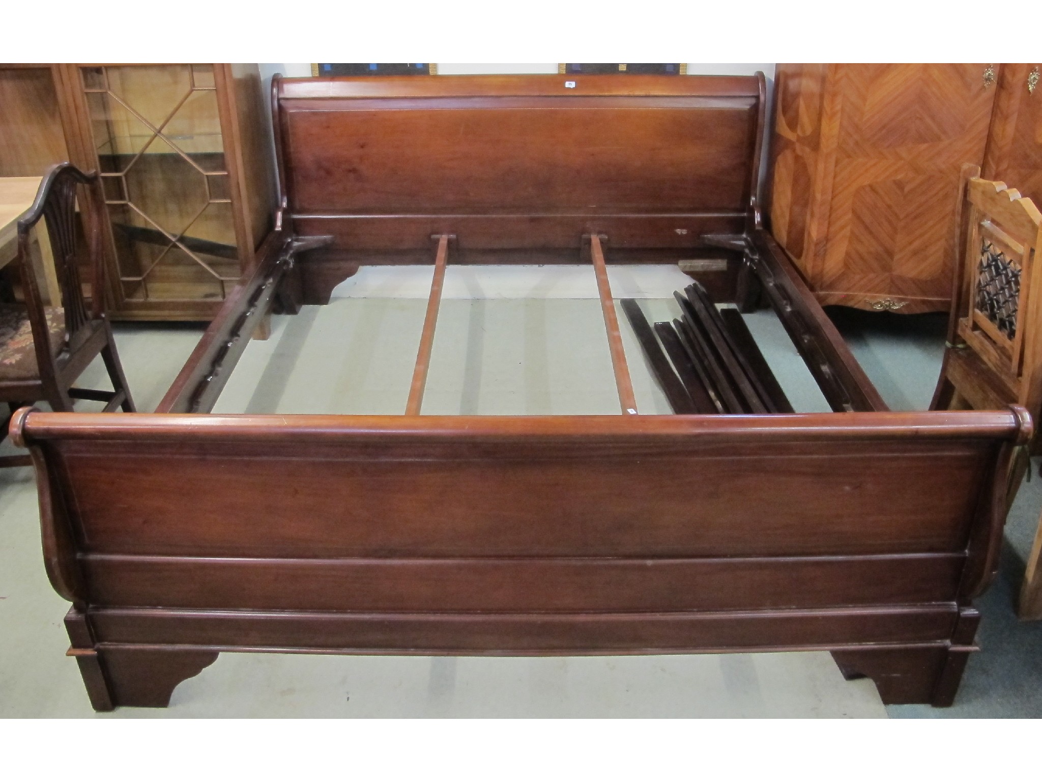 Appraisal: A modern super king size hardwood sleigh bed